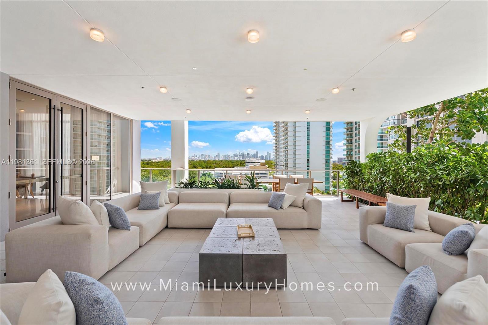 2678 Tigertail Ave #802, Coconut Grove FL 33133