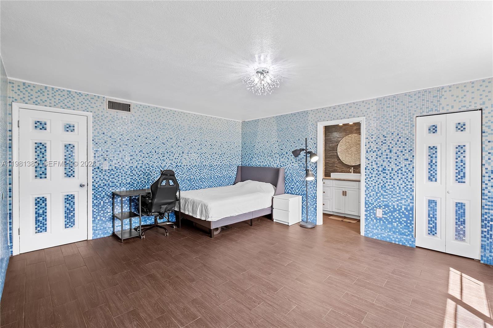 3665 NE 167th St #409, North Miami Beach FL 33160