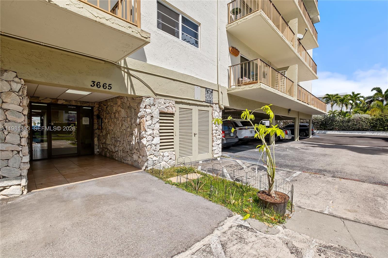 3665 NE 167th St #409, North Miami Beach FL 33160