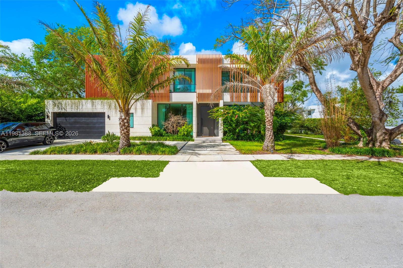 7700 SW 50th Ct, Miami FL 33143