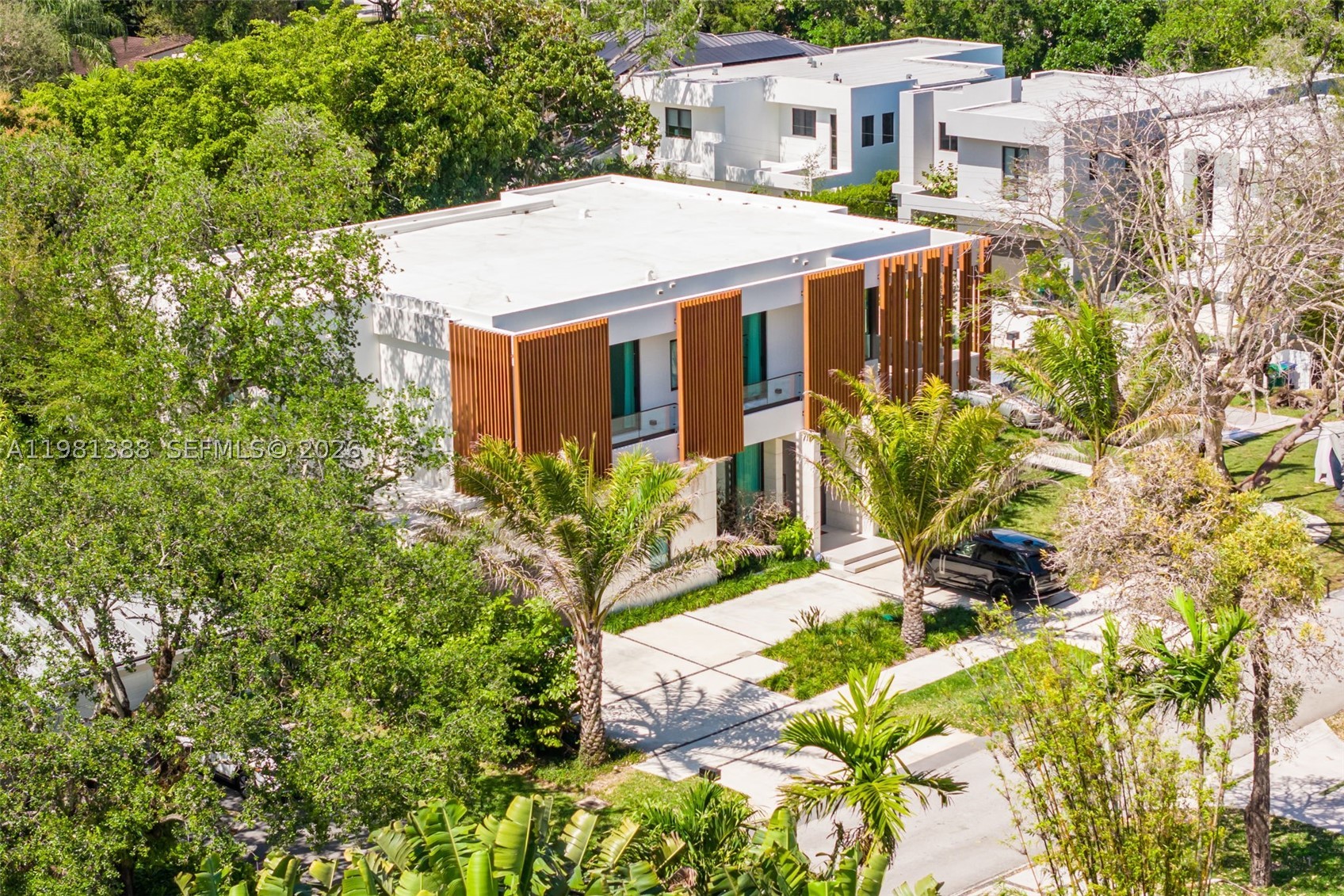 7700 SW 50th Ct, Miami FL 33143