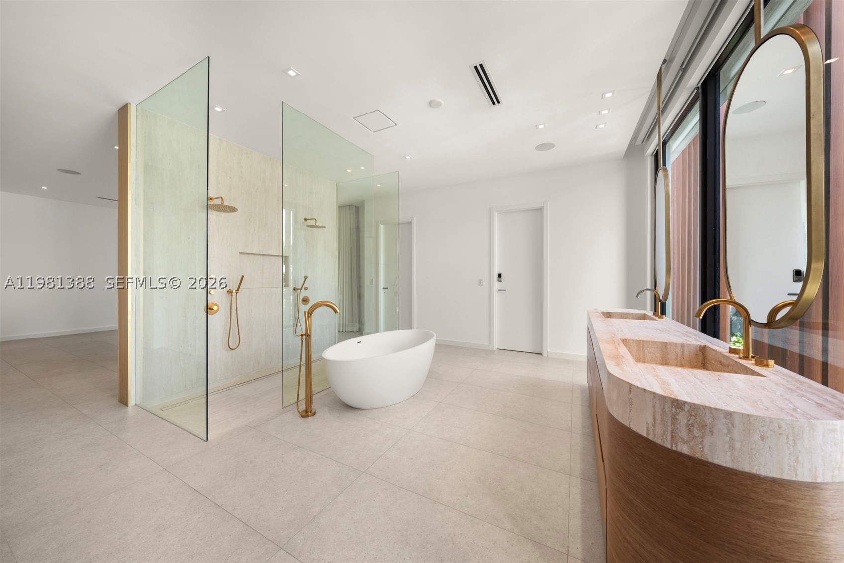 7700 SW 50th Ct, Miami FL 33143