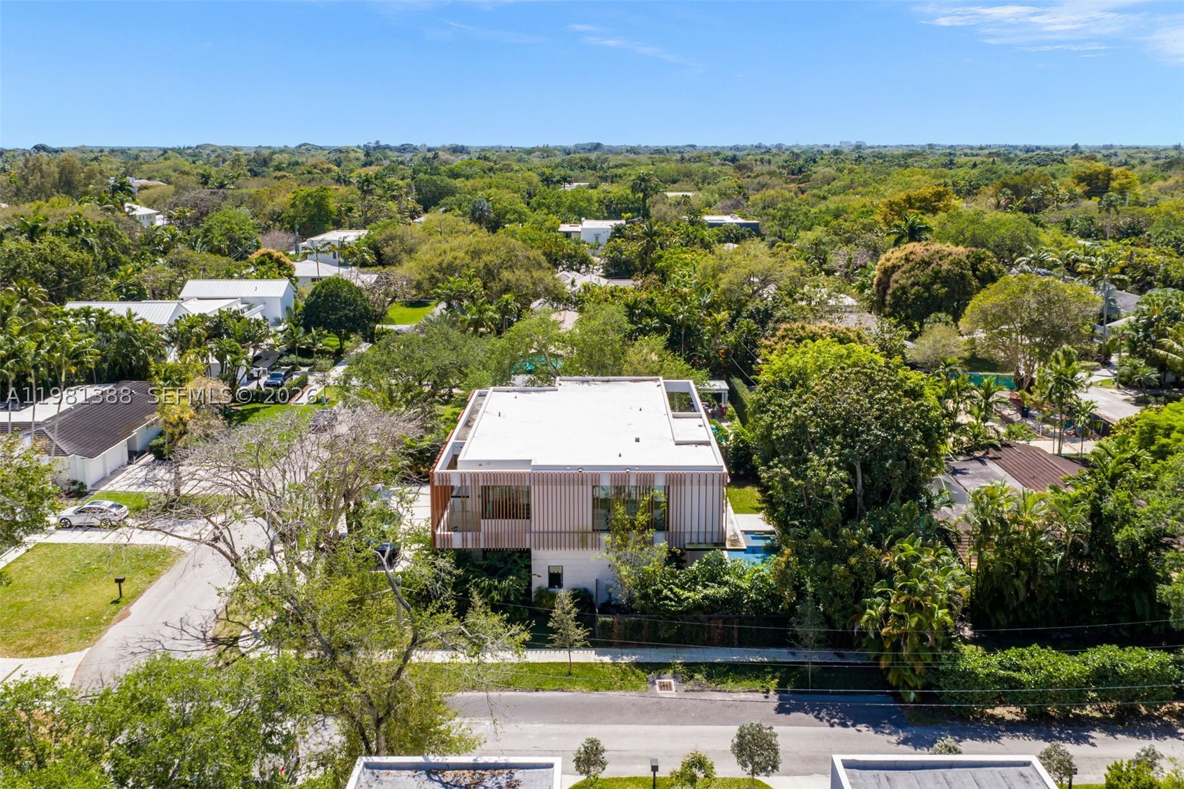 7700 SW 50th Ct, Miami FL 33143