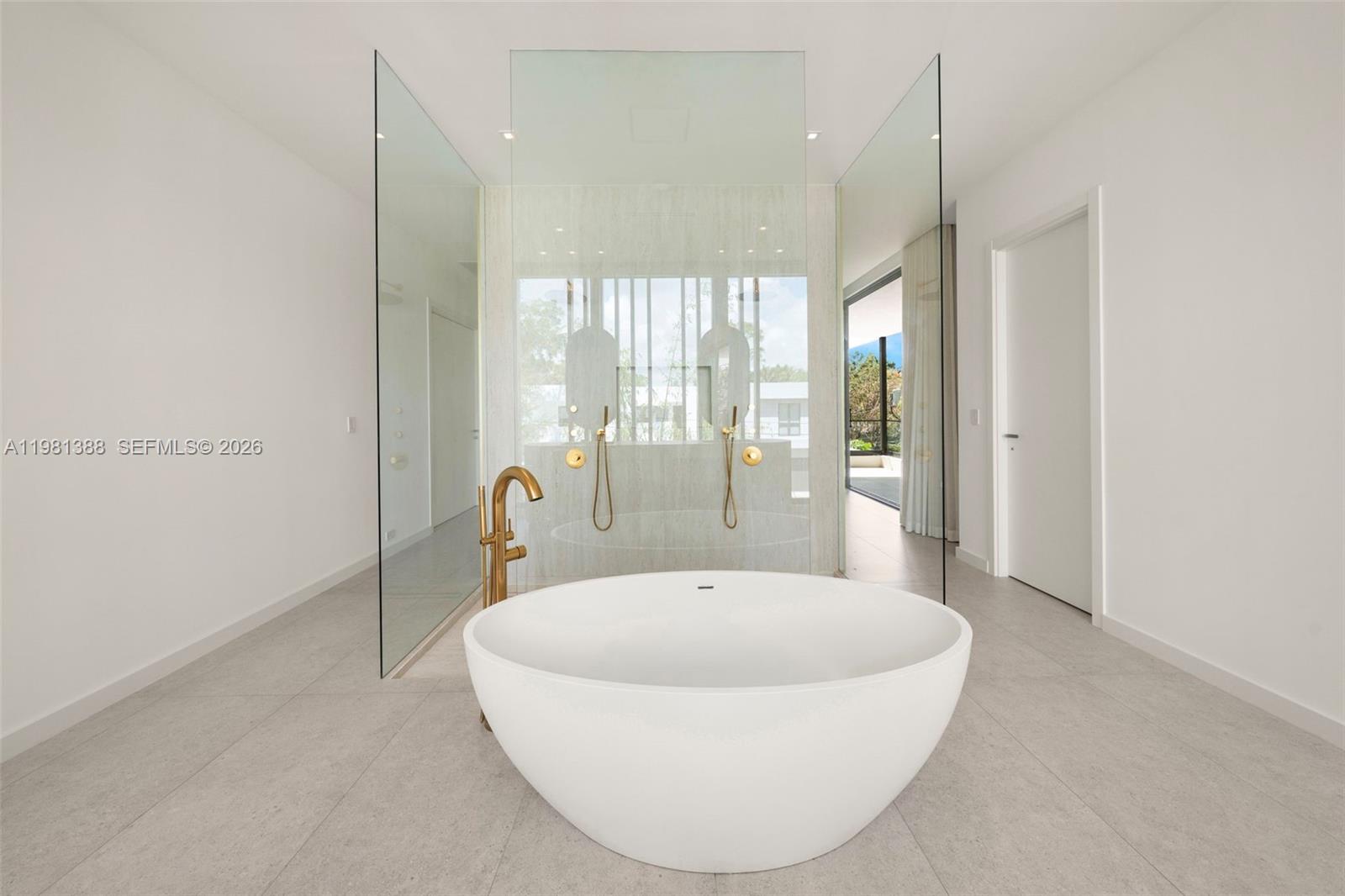 7700 SW 50th Ct, Miami FL 33143