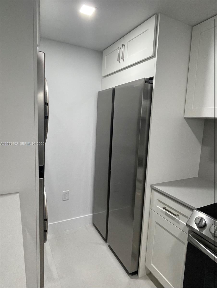 10275 Collins Ave #933, Bal Harbour FL 33154