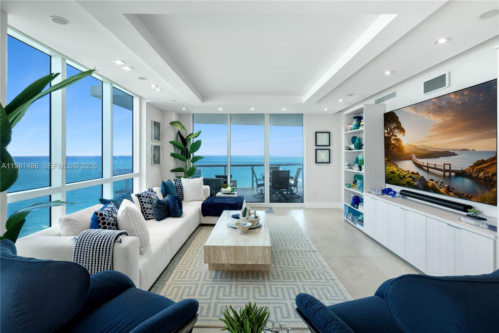 3801 Collins Ave #1906, Miami Beach FL 33140