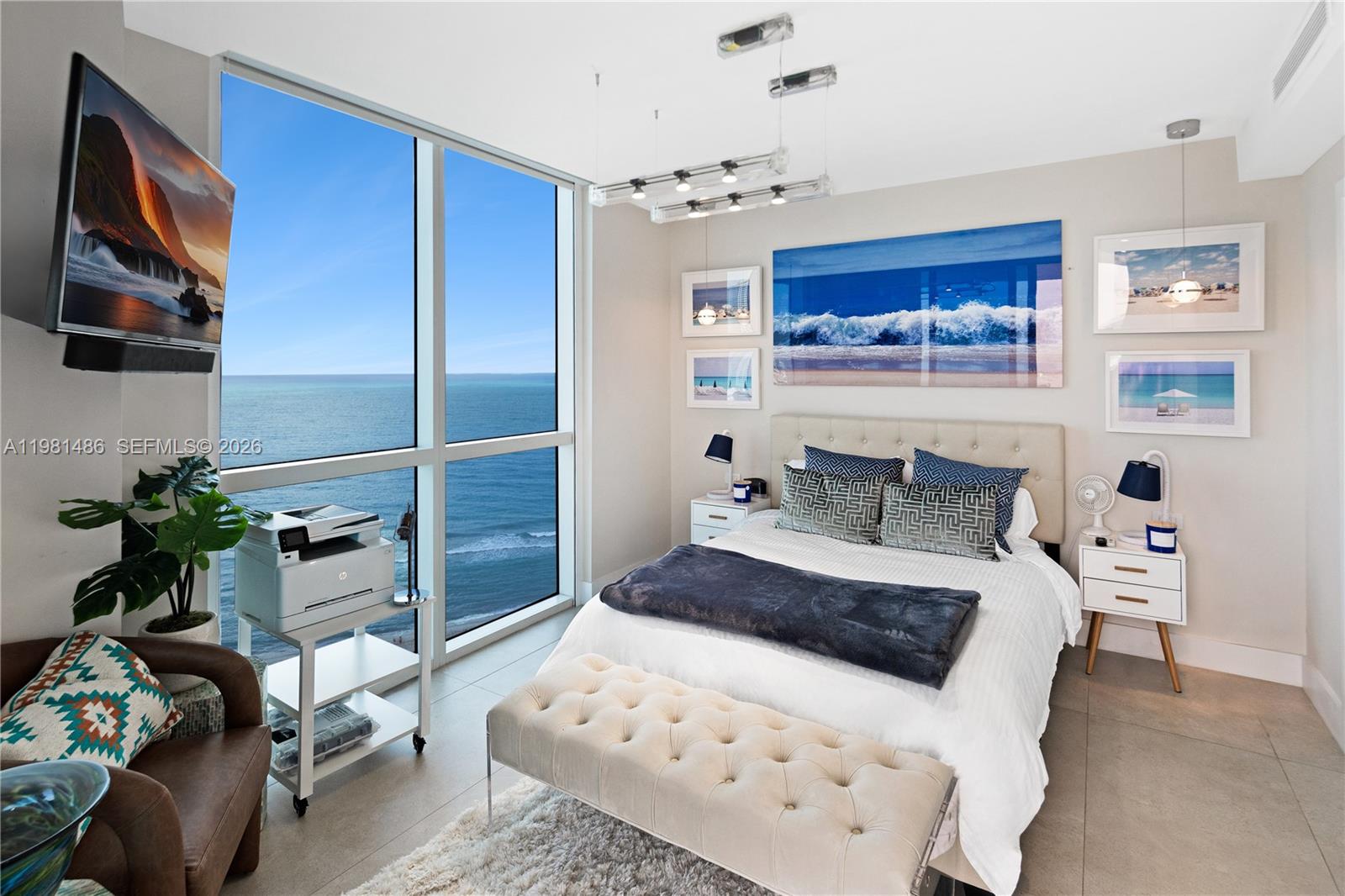3801 Collins Ave #1906, Miami Beach FL 33140