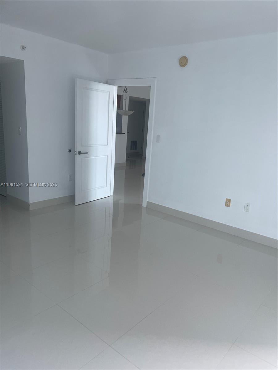 1800 N Bayshore Dr #1812, Miami FL 33132