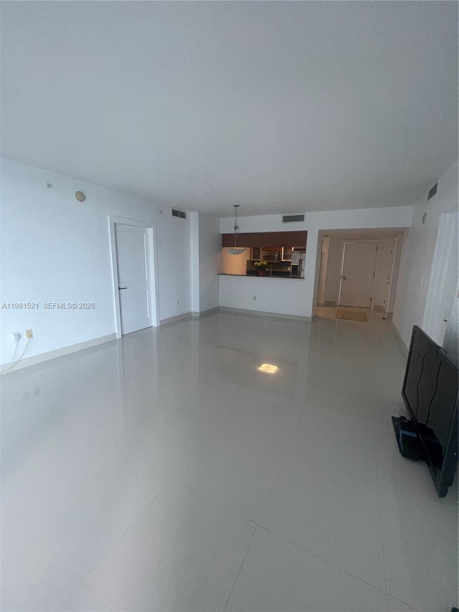 1800 N Bayshore Dr #1812, Miami FL 33132