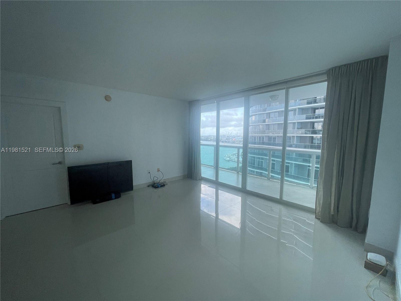 1800 N Bayshore Dr #1812, Miami FL 33132