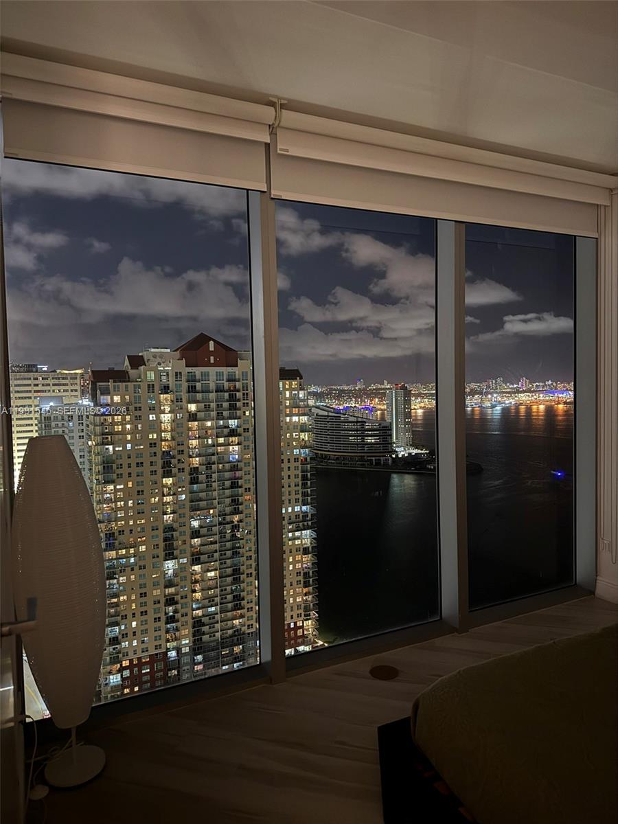 1300 Brickell Bay Dr #3406, Miami FL 33131
