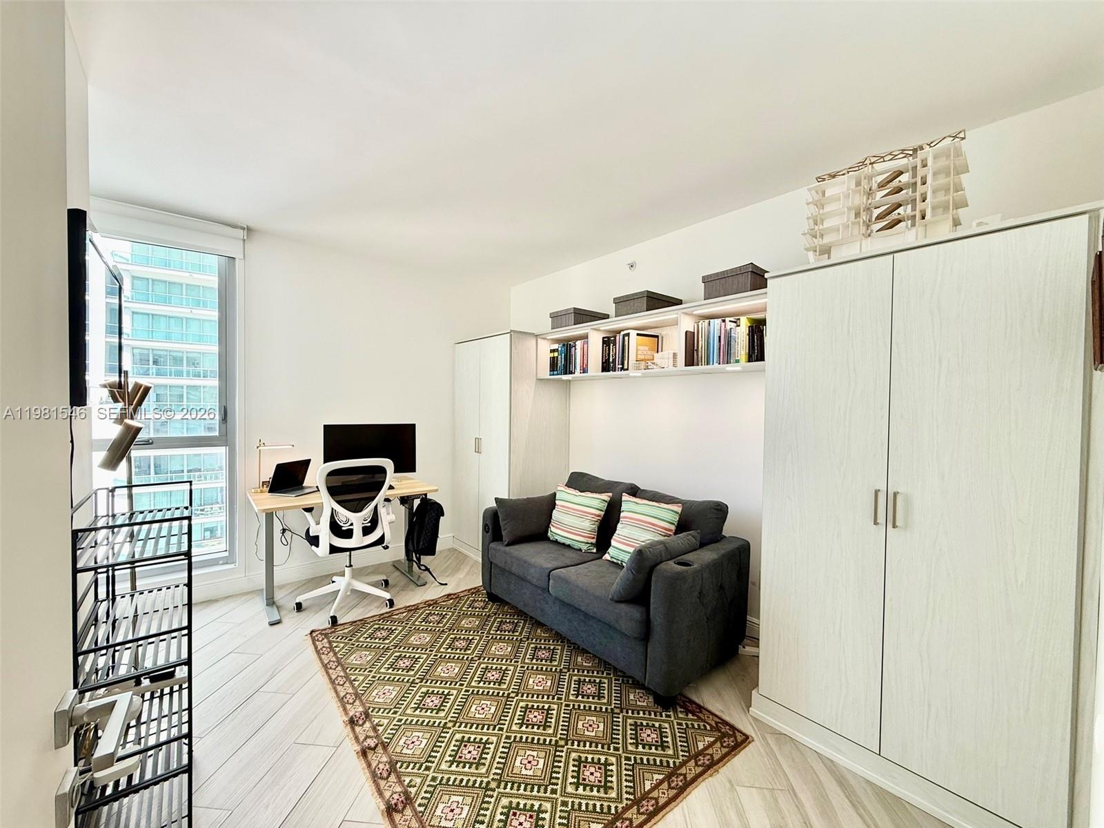 1300 Brickell Bay Dr #3406, Miami FL 33131