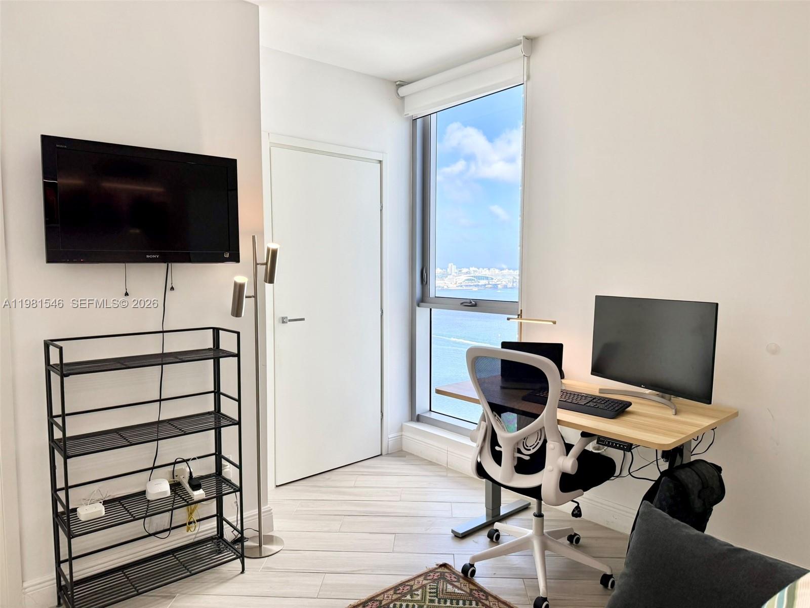 1300 Brickell Bay Dr #3406, Miami FL 33131