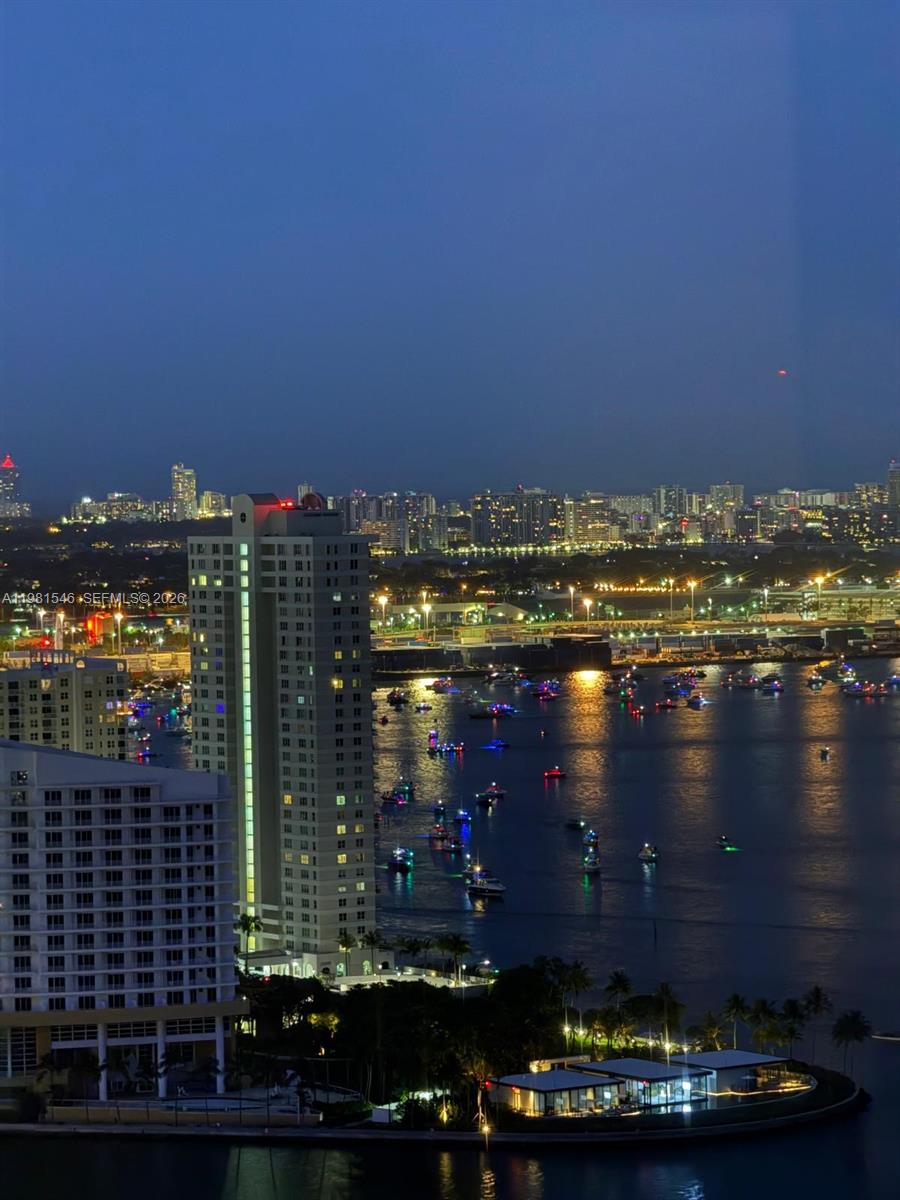 1300 Brickell Bay Dr #3406, Miami FL 33131