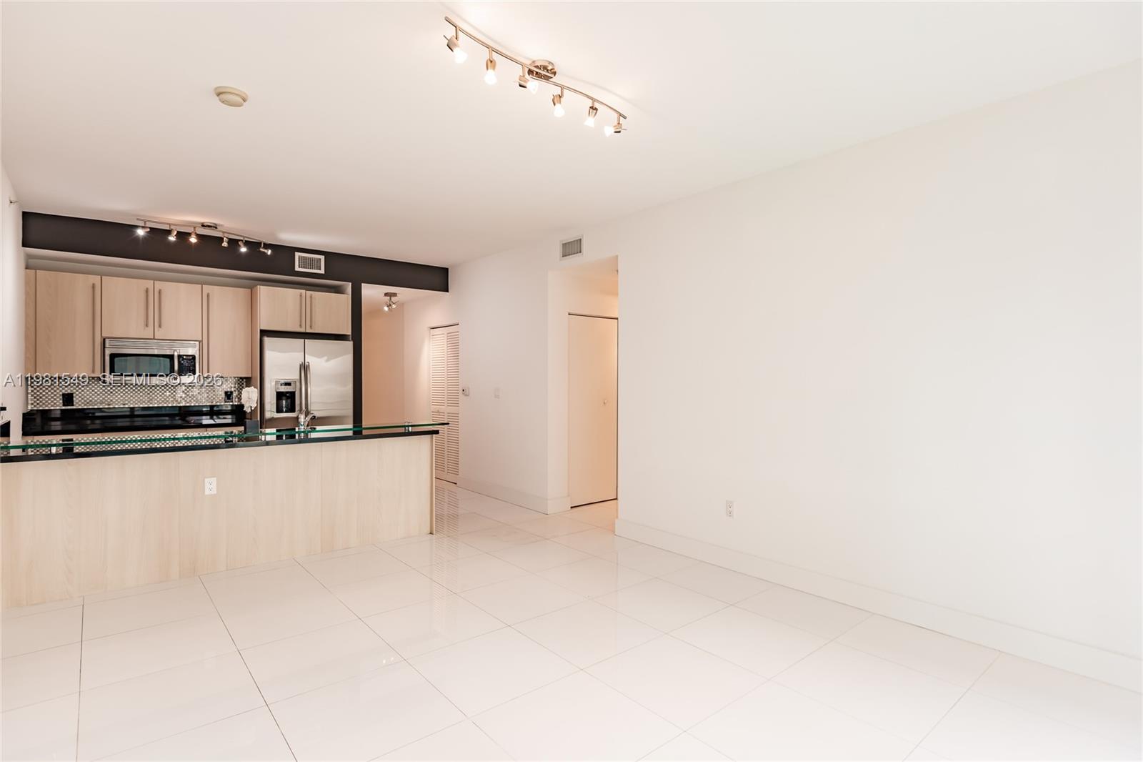 1111 SW 1st Ave #3216-N, Miami FL 33130