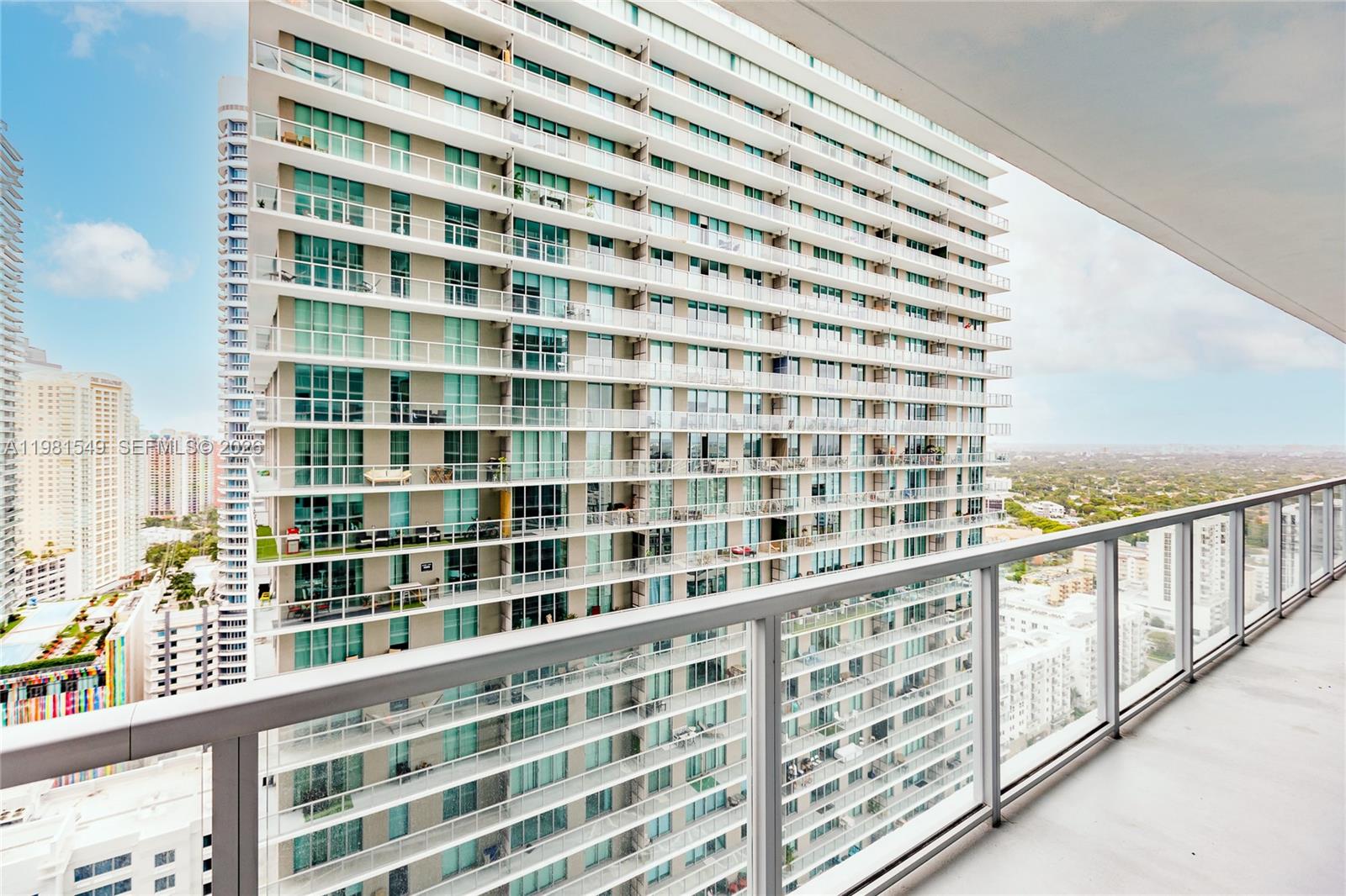 1111 SW 1st Ave #3216-N, Miami FL 33130