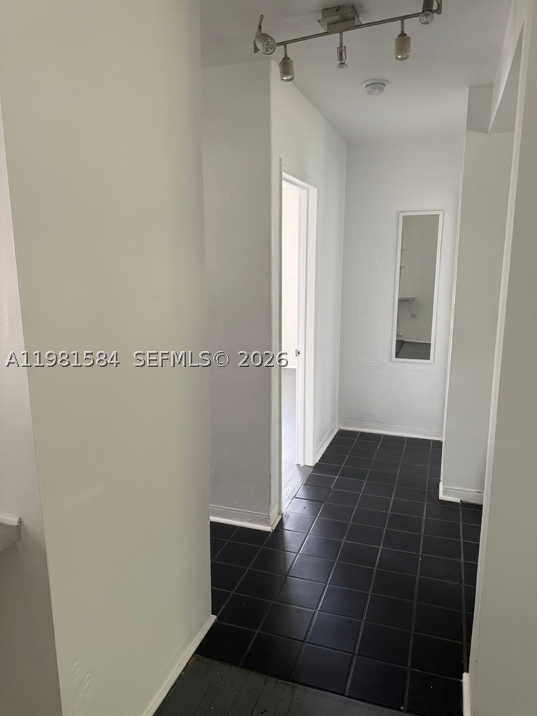 424 NE 82nd St #4C, Miami FL 33138