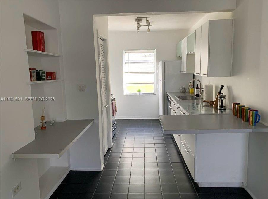 424 NE 82nd St #4C, Miami FL 33138
