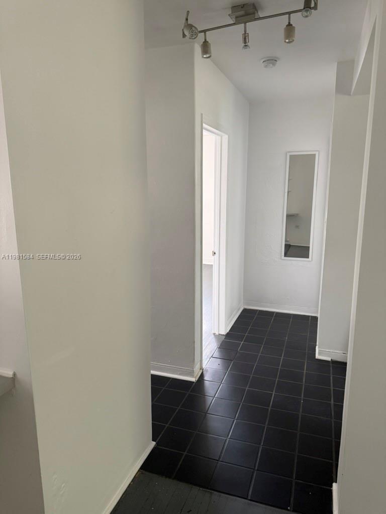 424 NE 82nd St #4C, Miami FL 33138
