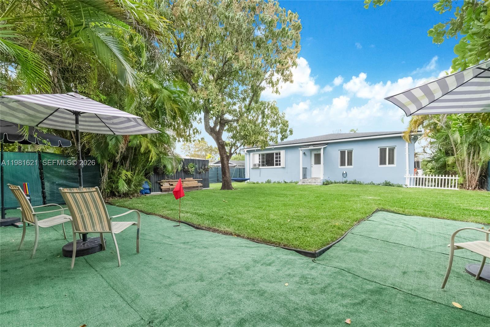 6350 NW 39th Ter, Virginia Gardens FL 33166