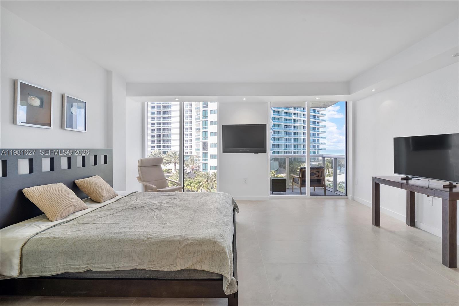 10275 Collins Ave #605, Bal Harbour FL 33154