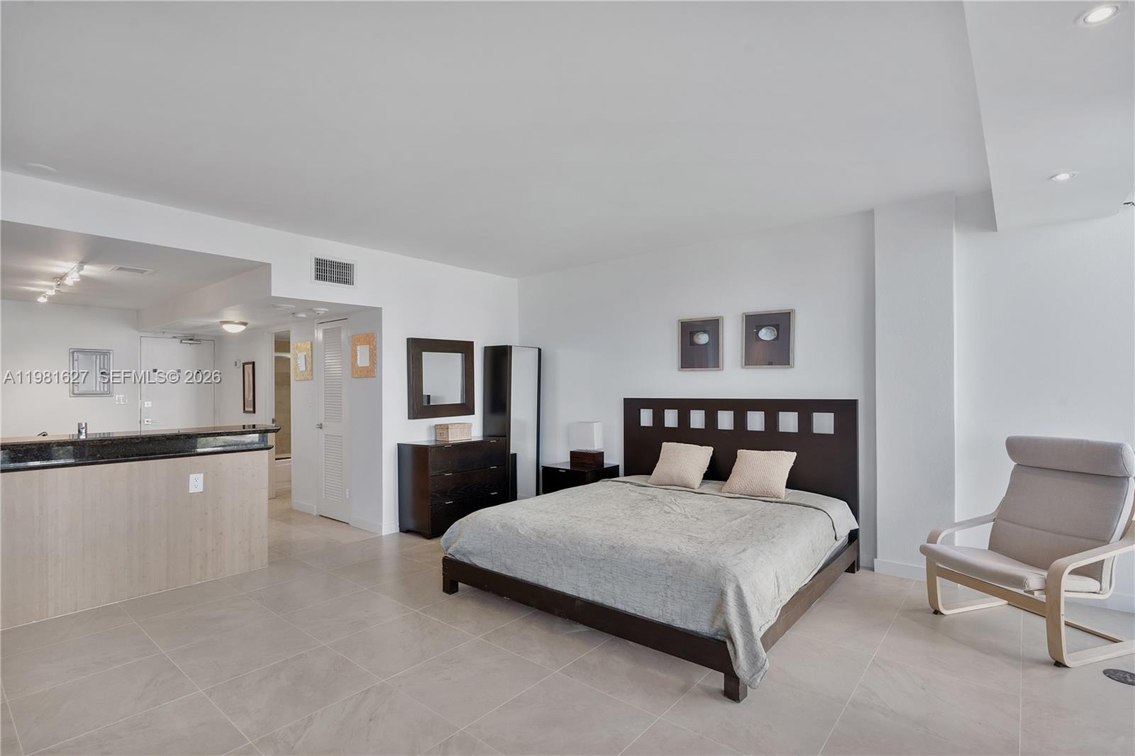 10275 Collins Ave #605, Bal Harbour FL 33154