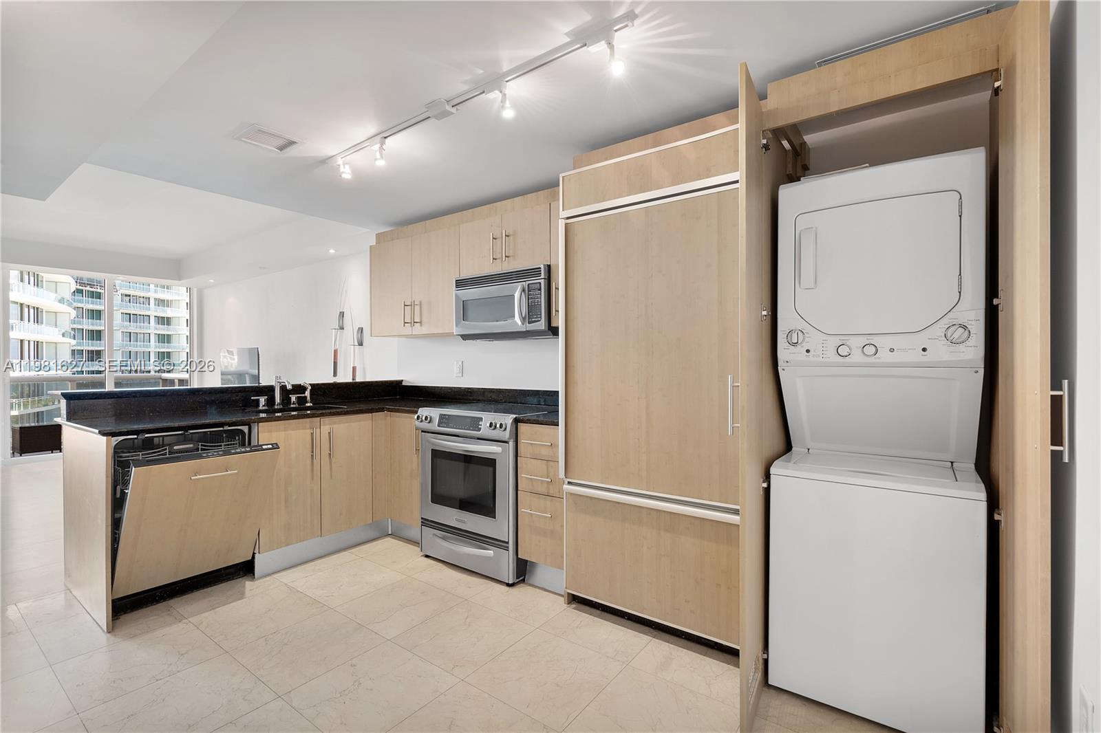 10275 Collins Ave #605, Bal Harbour FL 33154