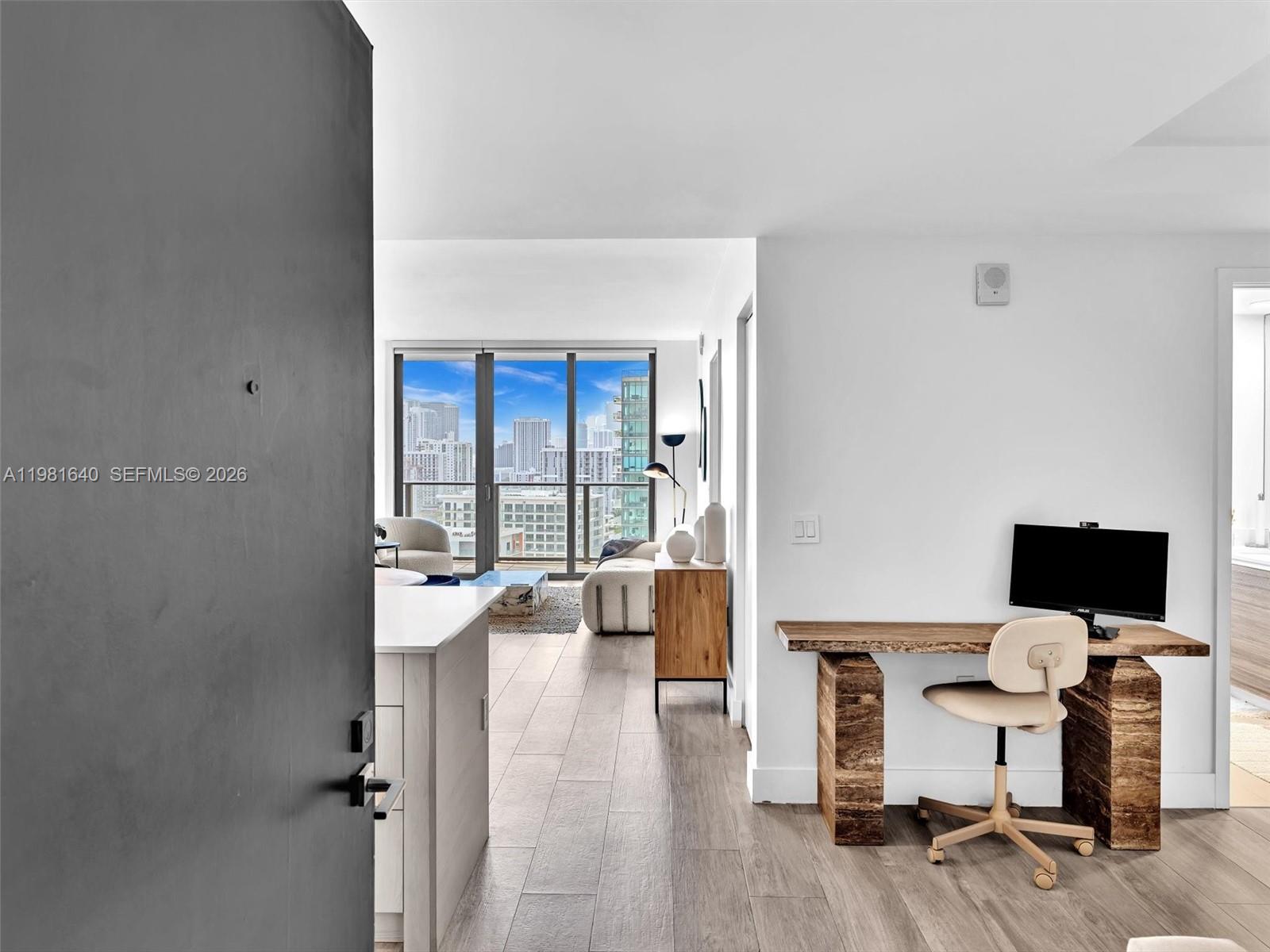 121 NE 34th St #2102, Miami FL 33137