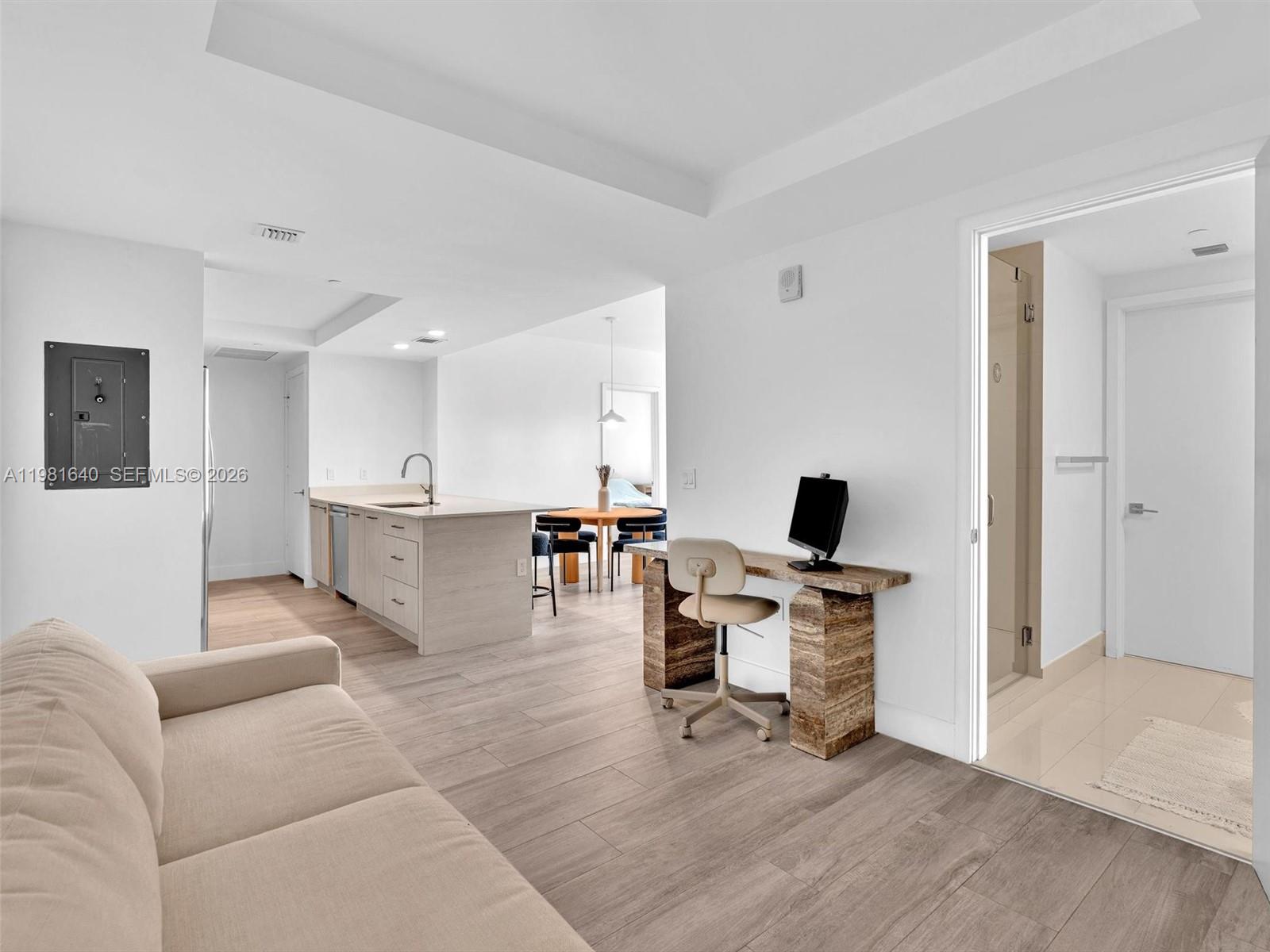 121 NE 34th St #2102, Miami FL 33137