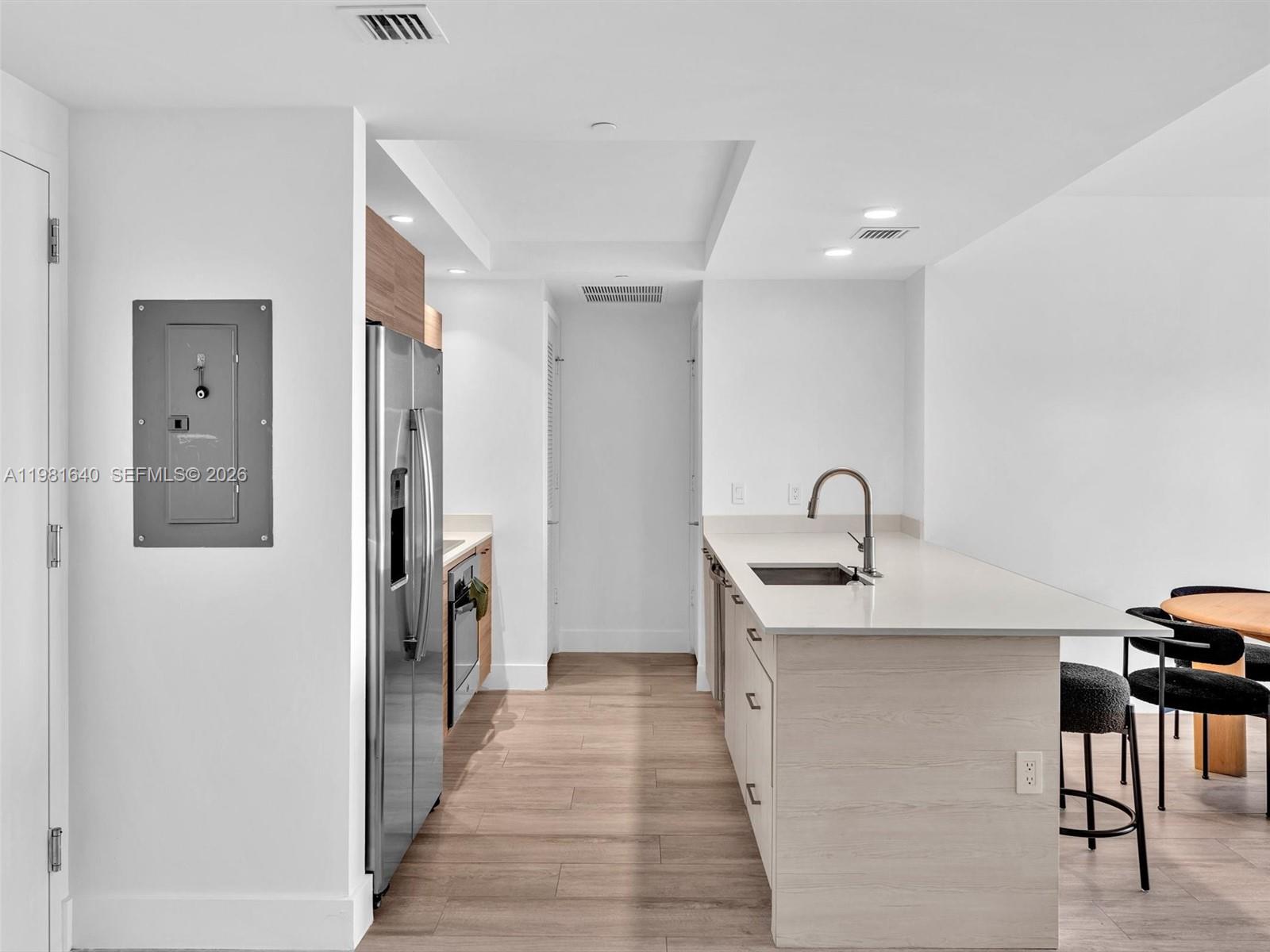 121 NE 34th St #2102, Miami FL 33137