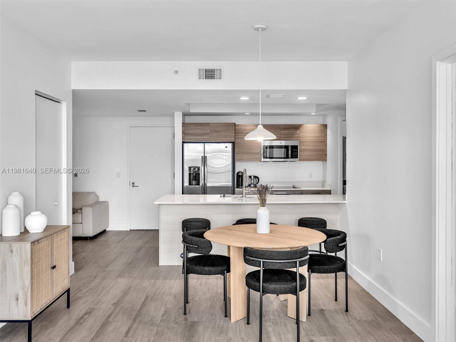 121 NE 34th St #2102, Miami FL 33137