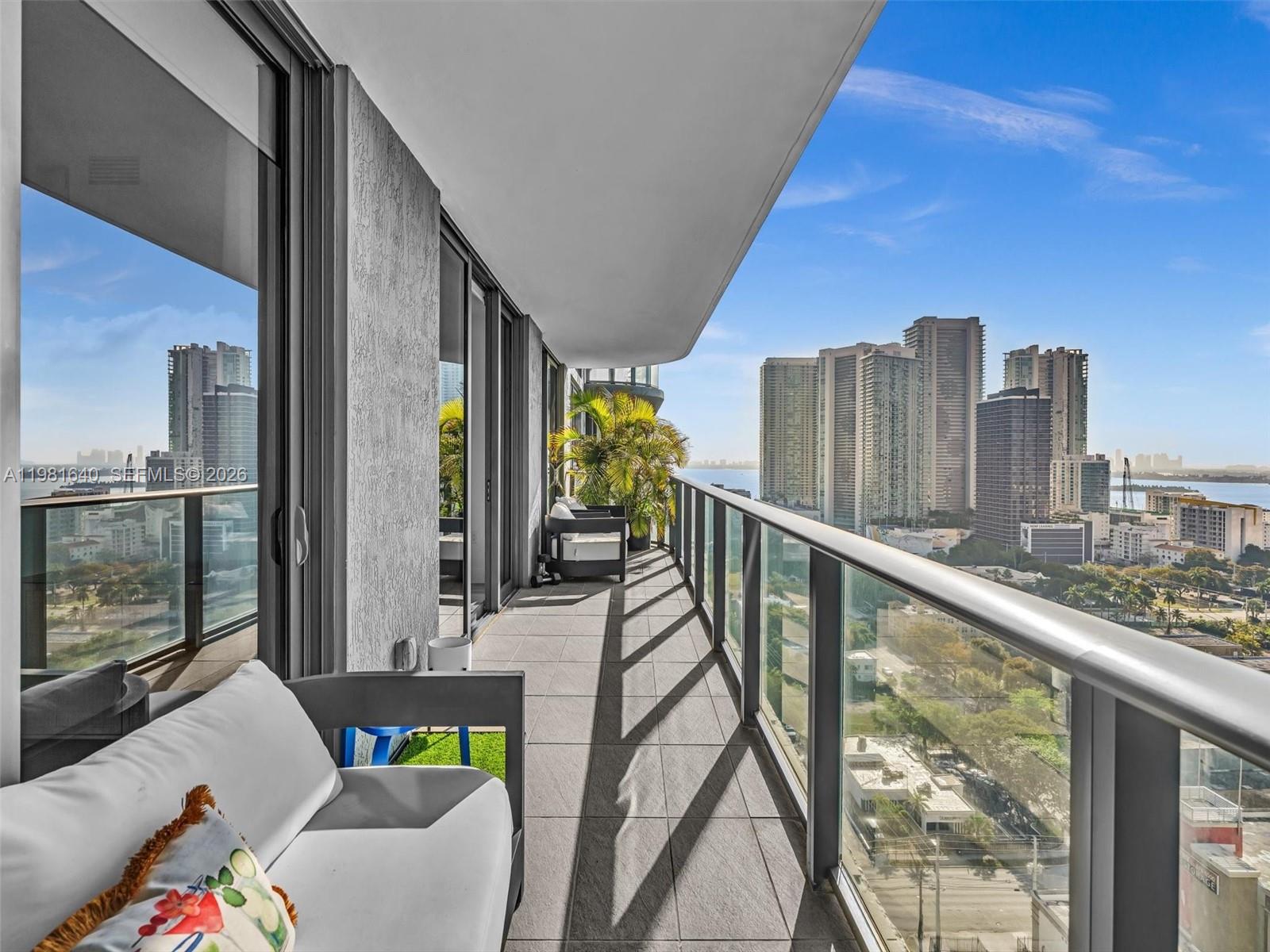 121 NE 34th St #2102, Miami FL 33137