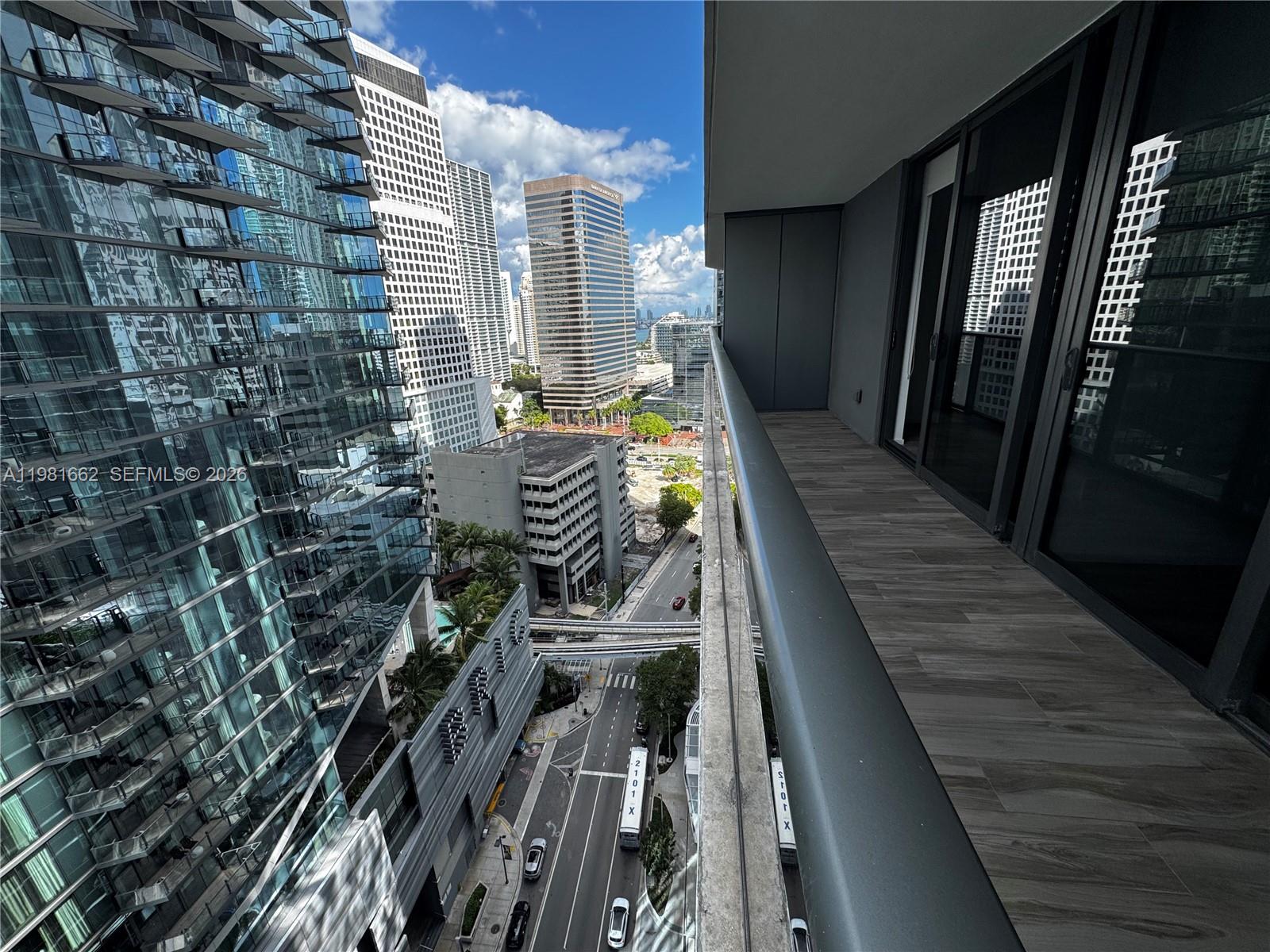 801 S Miami Ave #1906, Miami FL 33130
