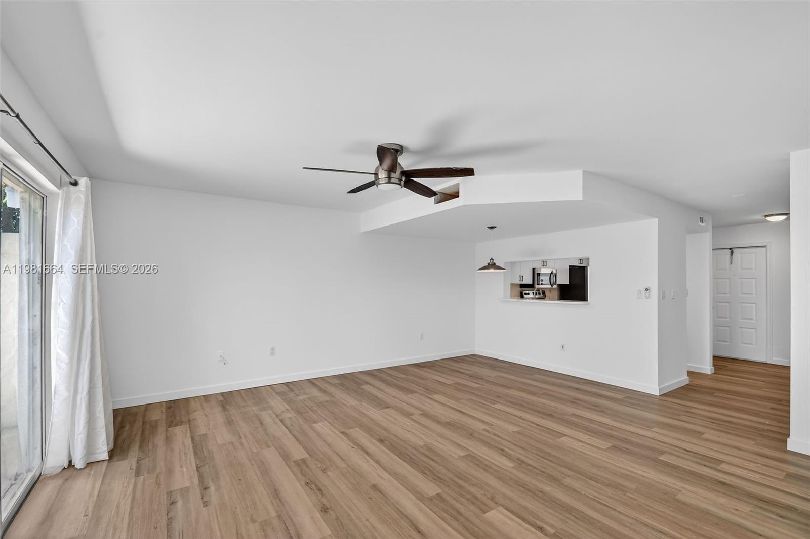 101 E Half Moon Cir #B, Hypoluxo FL 33462