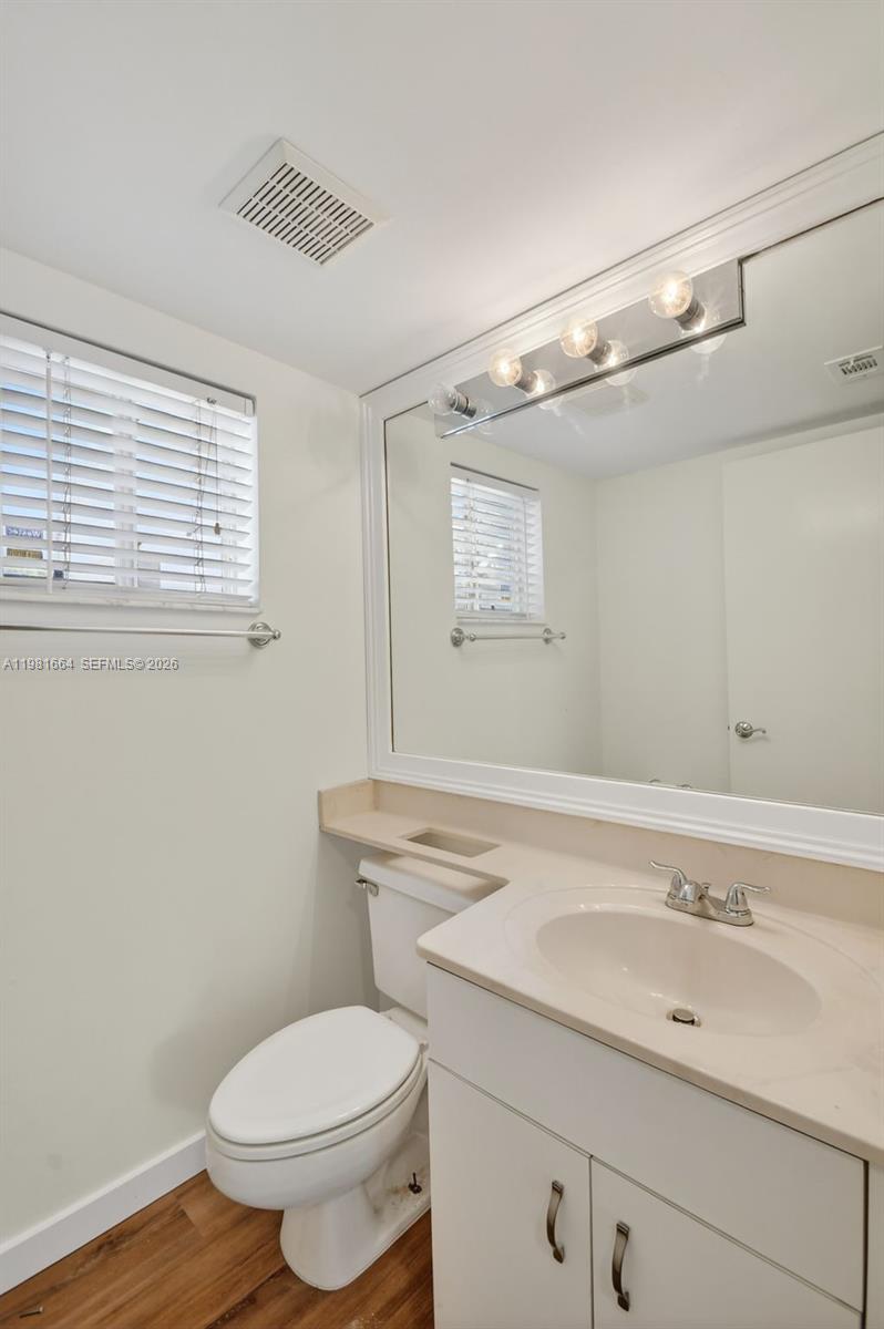 101 E Half Moon Cir #B, Hypoluxo FL 33462
