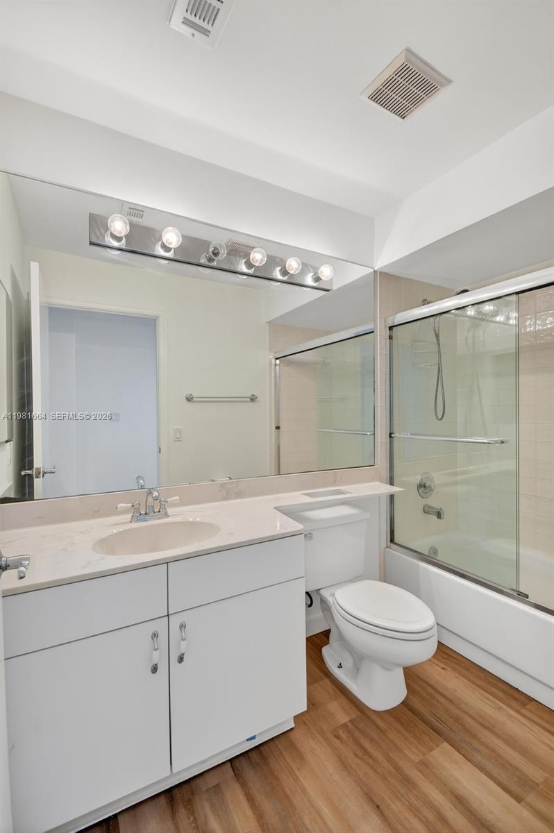 101 E Half Moon Cir #B, Hypoluxo FL 33462