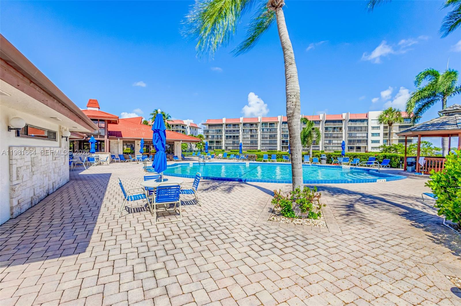 101 E Half Moon Cir #B, Hypoluxo FL 33462