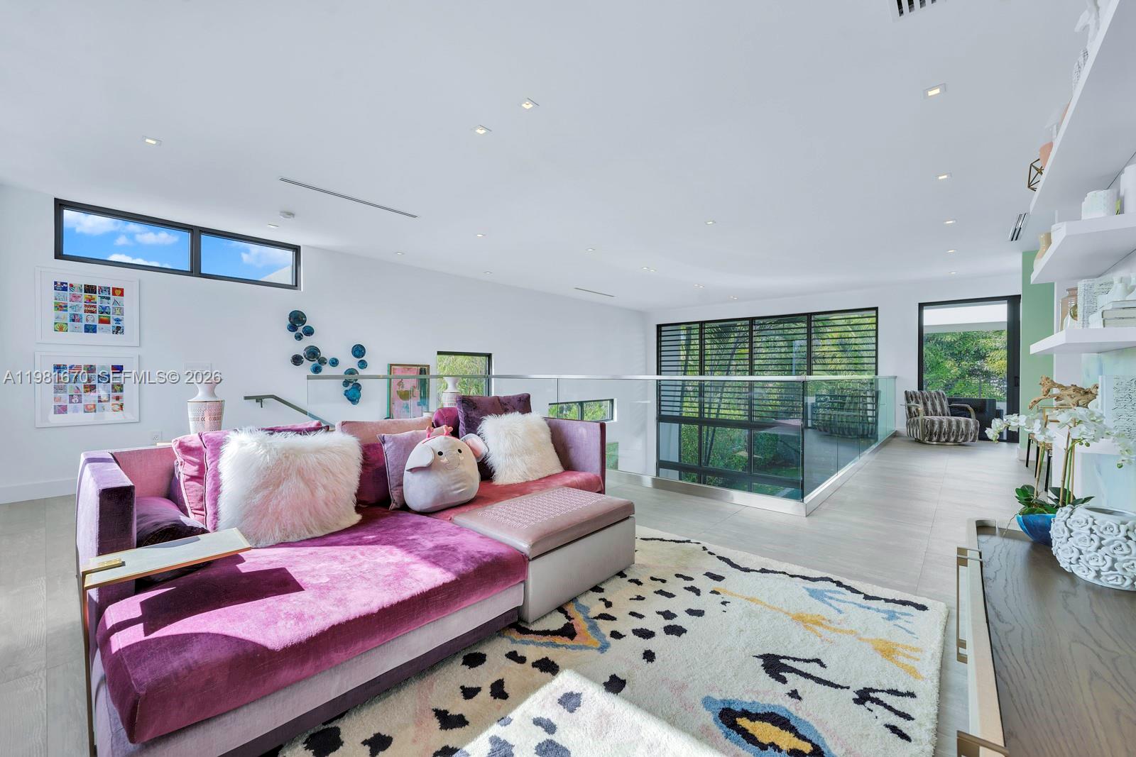 7900 SW 54th Ave, Miami FL 33143