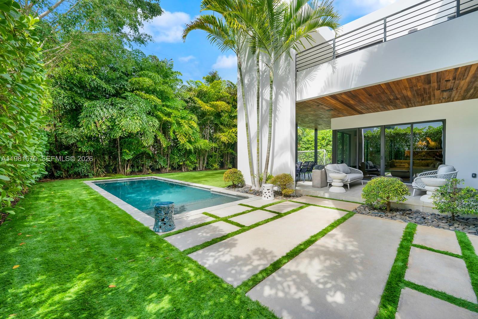 7900 SW 54th Ave, Miami FL 33143