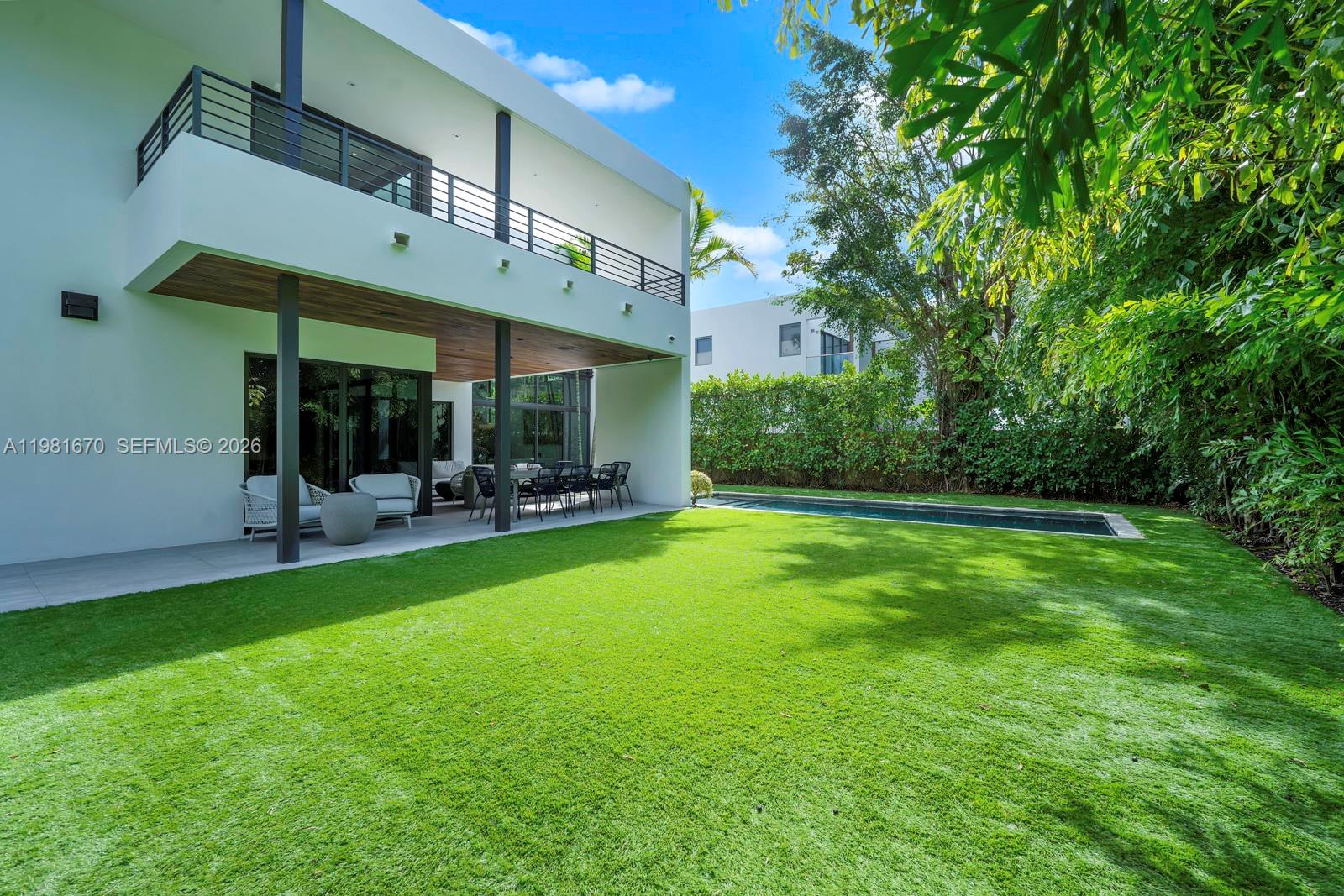 7900 SW 54th Ave, Miami FL 33143
