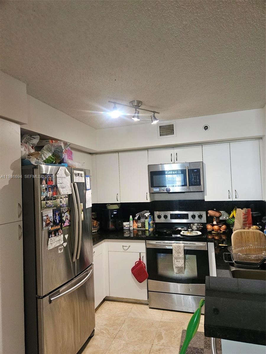 19501 E Country Club Dr #9306, Aventura FL 33180