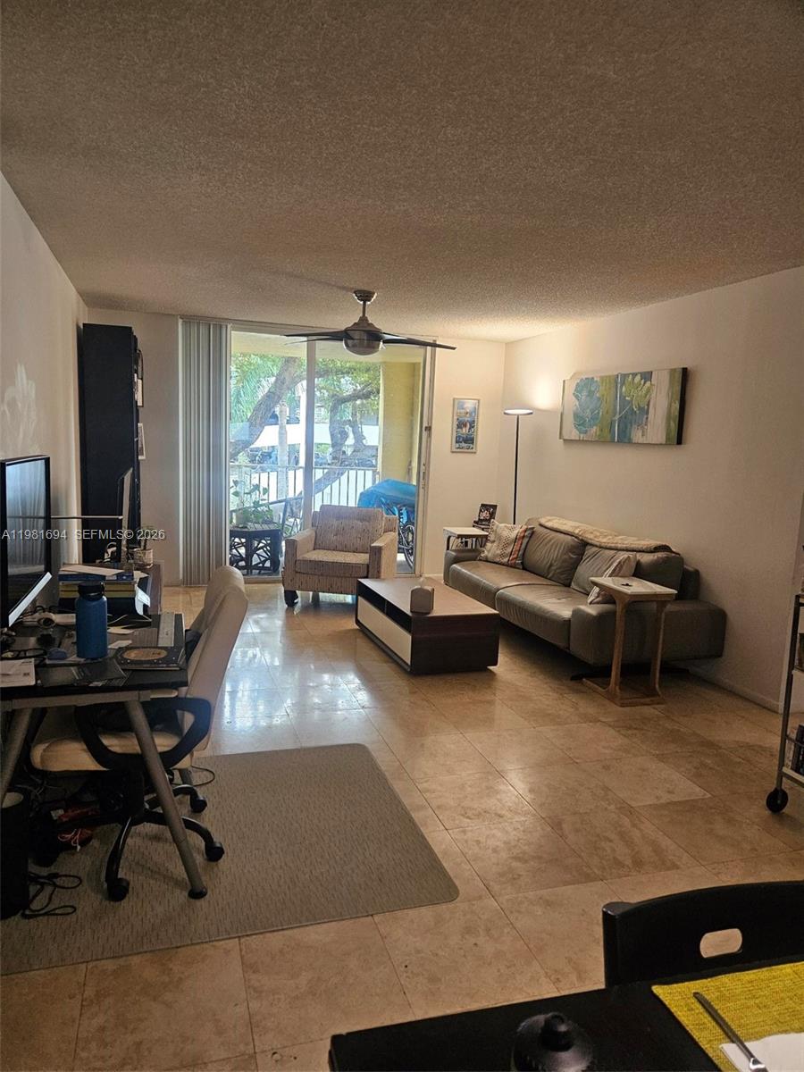 19501 E Country Club Dr #9306, Aventura FL 33180