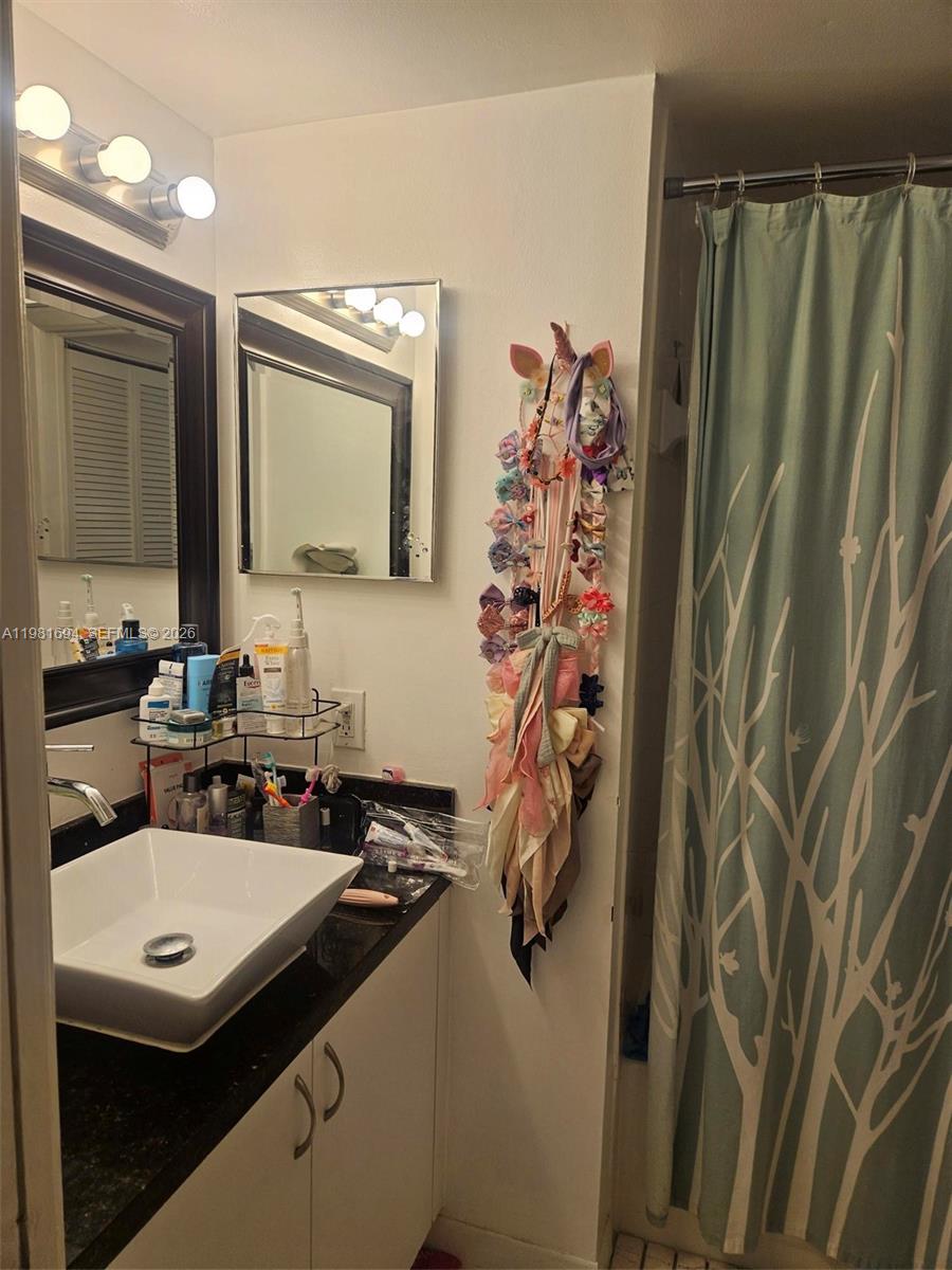 19501 E Country Club Dr #9306, Aventura FL 33180
