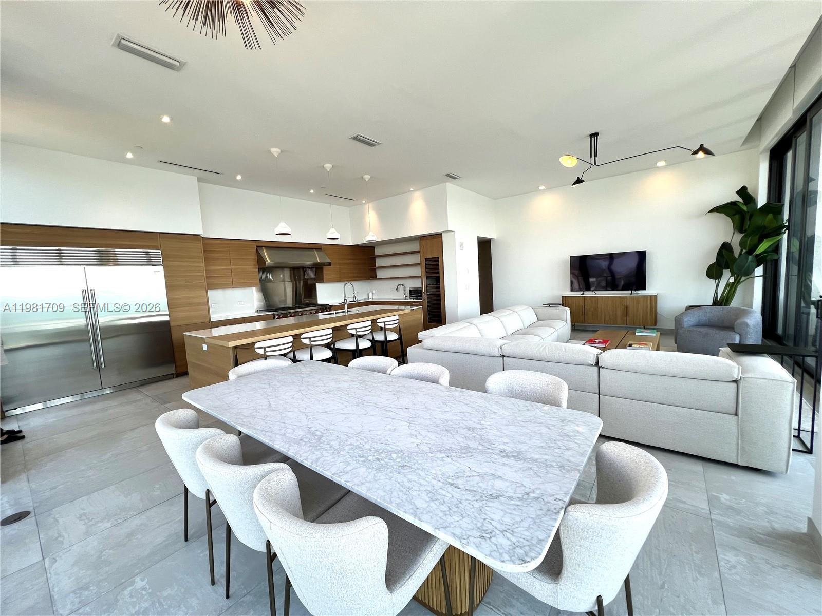 3581 E Glencoe St #601, Miami FL 33133