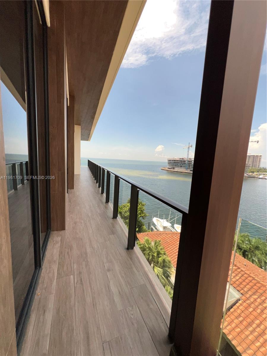 3581 E Glencoe St #601, Miami FL 33133