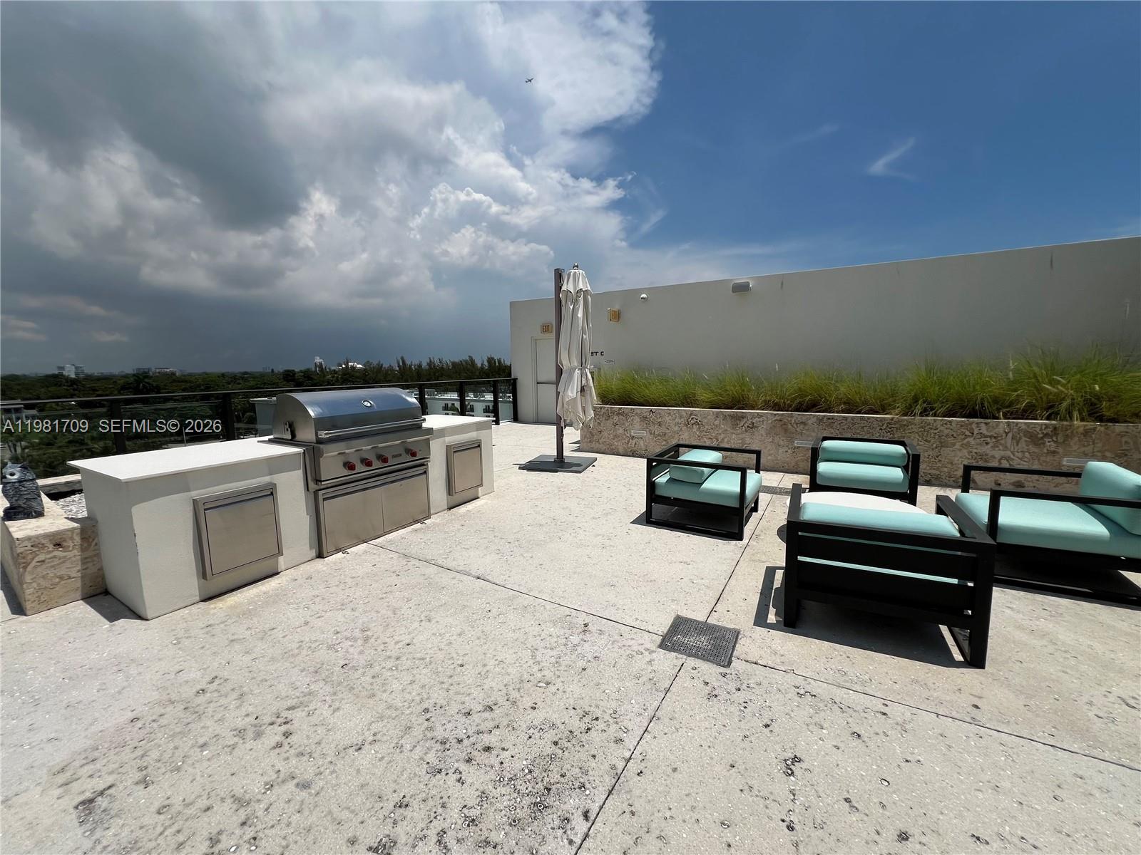 3581 E Glencoe St #601, Miami FL 33133