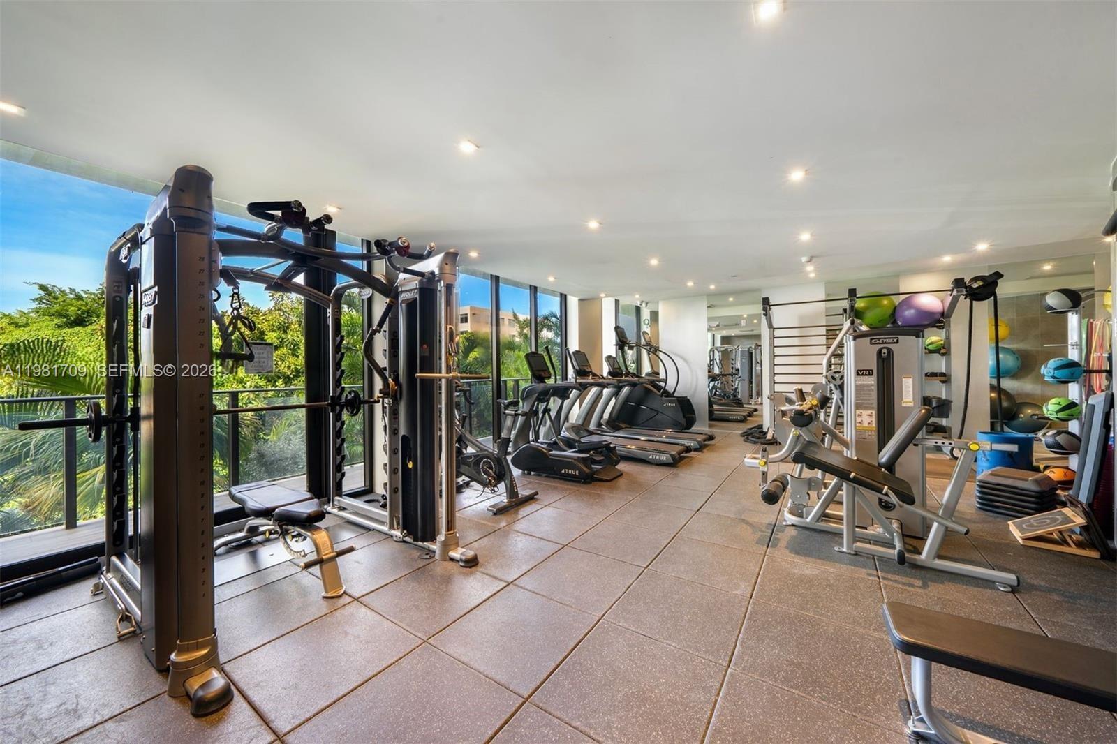 3581 E Glencoe St #601, Miami FL 33133