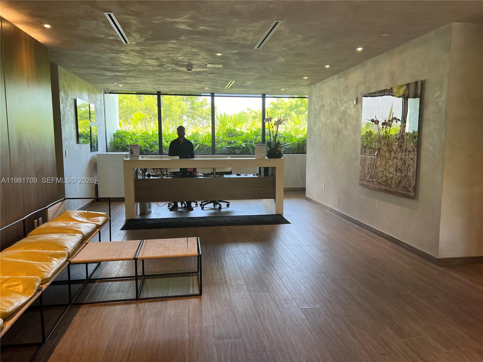 3581 E Glencoe St #601, Miami FL 33133