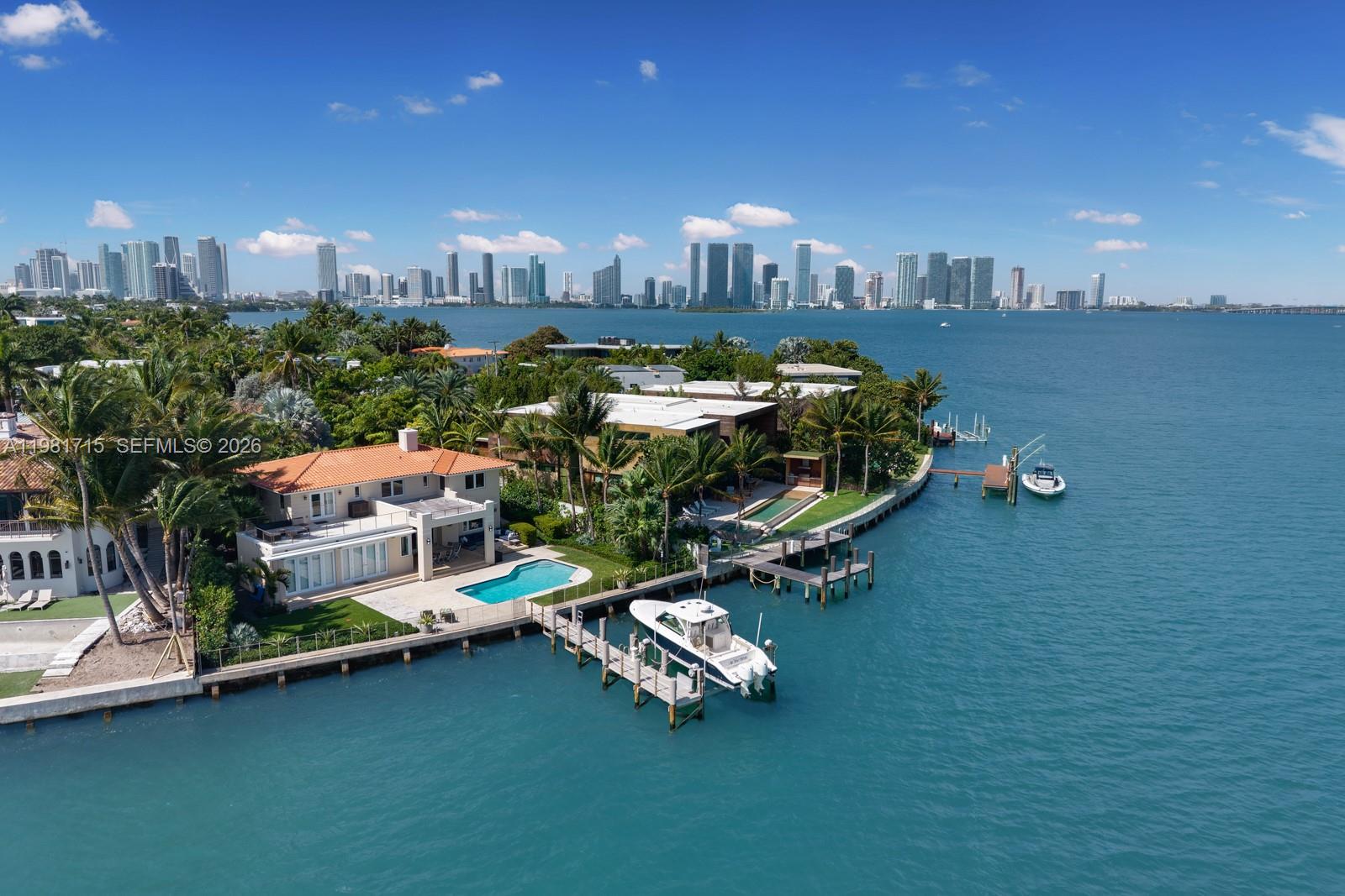 821 E Dilido Dr, Miami Beach FL 33139