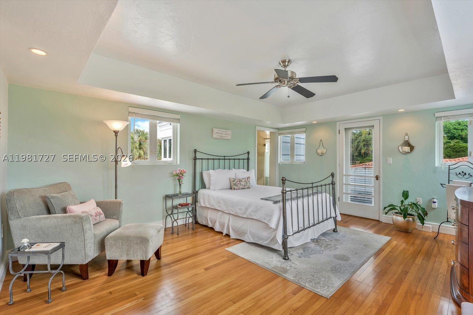 1021 N Greenway Dr, Coral Gables FL 33134